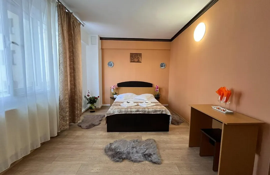 Camere de inchiriat Nys 2 stele-1